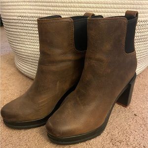 Women’s Brown with Black Sorel Booties